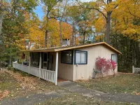 Cozy 2-bedroom cabin in South Shore of Hubbard Lake