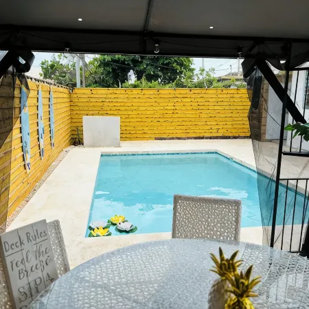 Villa Casa di Mare in Isabela 5-bedroom Private Pool 5 minutes to Jobos Beach