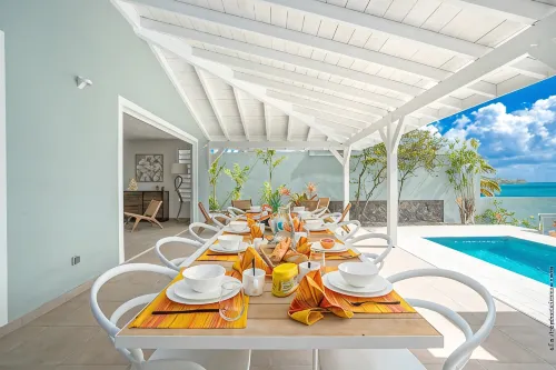 Beach Front House: An Exceptional Villa Right on le Diamant Beach - 4つ星