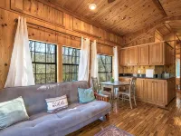 Stay Awhile - Historic Monteagle Hiking Hotels in Monteagle