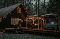 Wits End Retreat @ Mt. Rainier - Hot Tub & WiFi - 4-Sterne