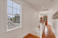 Charming 2-bedroom cottage in Historic Beaufort. Walk to restaurants and shops - 4성급