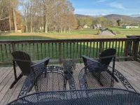 Canaan Townhome near hiking, biking & skiing!
