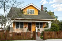 History Loves Company-1920's Arts and Crafts Sears Kit Home-family/dog Friendly