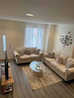 Cozy and Clean home Conveniently located in South Phila. - 방갈로