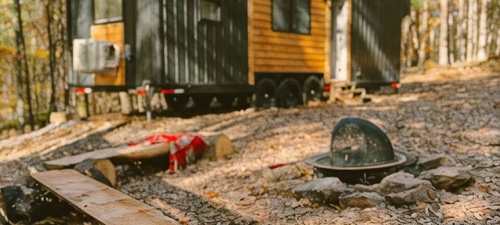 COZY PSU Rustic Tiny Home and Fishing Retreat Hotels in Huntingdon County