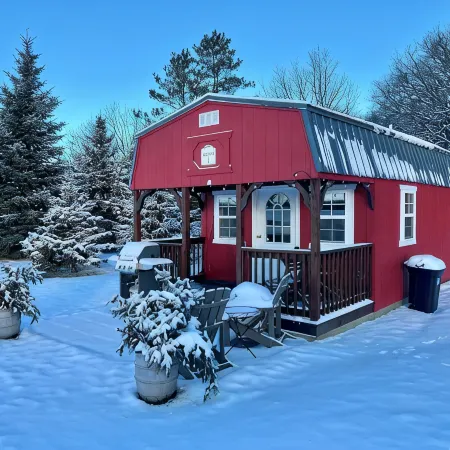 Alpaca Cabin #1