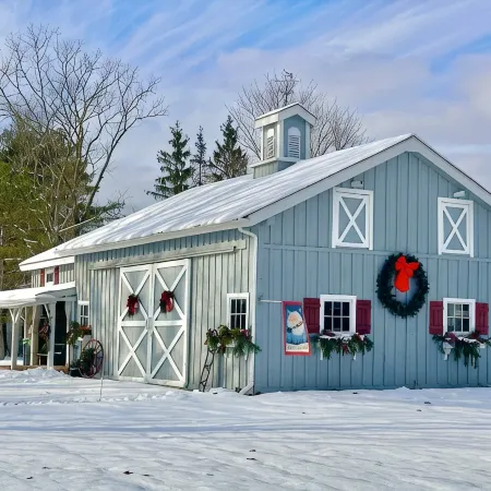 Peaceful Historic Home on 10 Acres w/ Lake, Barn & Fire Pit - 5 Bedrooms
