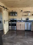 Tranquil creek view cabin - Alphydda