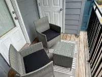 Cozy 2-bedroom condo in amazing Athens with WiFi, AC close to Campus & 5 points - balcony