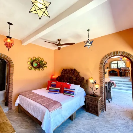 Penthouse in Yelapa, Brand New and Luxurious Casa, Sleeps 8 very comfortably