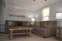 Moonshine Cottage - Time to GOLF!