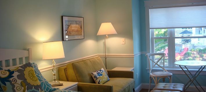NEW LUXURY TWO-BEDROOM CONDOMINIUM WITH IN TOWN LOCATION & HALF MILE FROM BEACH Hoteles en Kennebunk