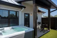 Lucilles Abode: Hot-Tub+Pet Friendly+Close to Main