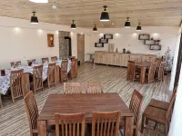 阿特尼城堡小屋 - 早餐