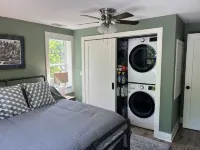 Creekside Cottage w/ Hot Tub near Asheville, Pet-Friendly