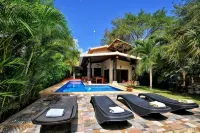 Spacious Private Villa with Pool Backing to Golf Course Beach Only Minutes Away - Pools