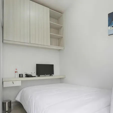 Voxstay Karawang