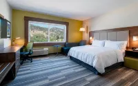 Holiday Inn Express & Suites KELOWNA - EAST by IHG