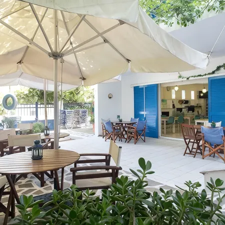 Daphne's Club Hotel Apartments