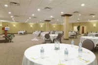 Days Inn by Wyndham Calgary South
