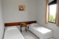 Hotel Caçula - 2-Star
