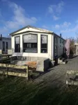 Beautiful and luxurious chalet for 4 persons 500 m from the sea. - Feriehus