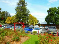 Townhouse Motel Cowra - parking