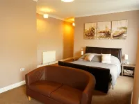 Shoreside Inn