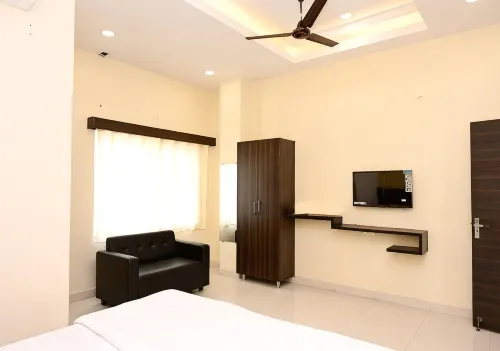 Hotel Satya Inn