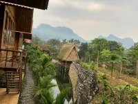 Phong Nha Mountain House Hotels near Paradise Cave