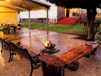 Jarrah Cottage, a Renovated Home with Spacious Block Located in Waroona. Hotels in Waroona