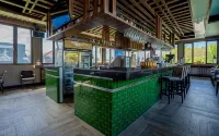 Lombok Astoria Hotel - Barer