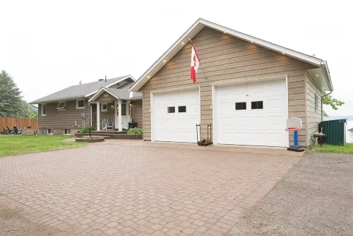 Incredible views, ample amenities & cozy atmosphere - 4-Star