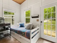 New, Promo Pricing - Luxury Woodland Loft Retreat @ Red River Gorge Hotels in Powell County