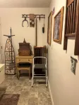 Spacious 2-bedroom cottage ideal for Scrapbooking and Quilting retreats. - Homestays