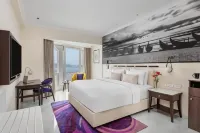 Vivanta Ernakulam, Marine Drive