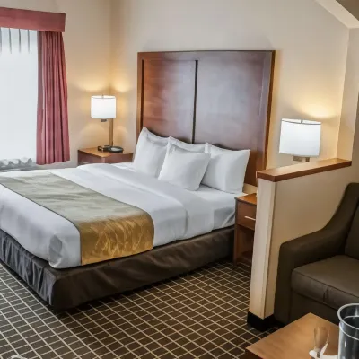 Comfort Suites Portland Southwest Hotels near Pendleton City Park