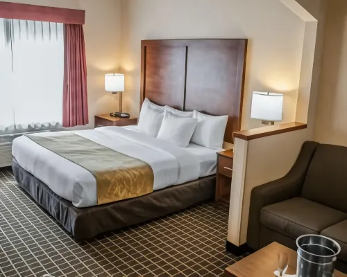 Comfort Suites Portland Southwest Hotels near Pendleton City Park