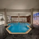 Mediterranean Beach Hotel - ที่มีสระว่ายน้ำ