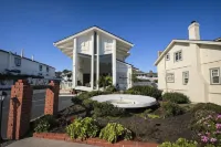Stargazer Inn and Suites