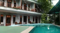 Araya Boutique Hotel - Pools