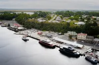 Motel Strahan