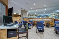 TownePlace Suites Knoxville Oak Ridge - breakfast