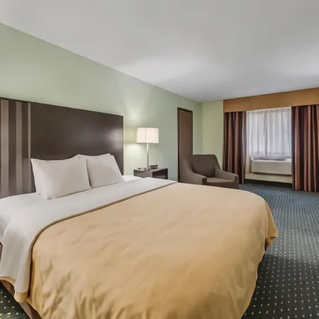 Quality Inn & Suites South