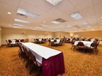 Quality Inn & Suites Hotels in Albert Lea