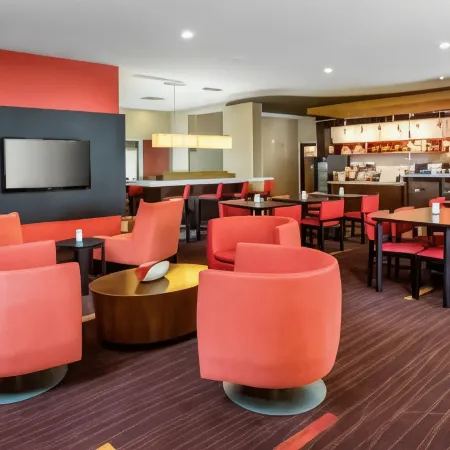 Courtyard Peoria