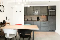 Marvel Apartment Zentrumsnah mit Balkon