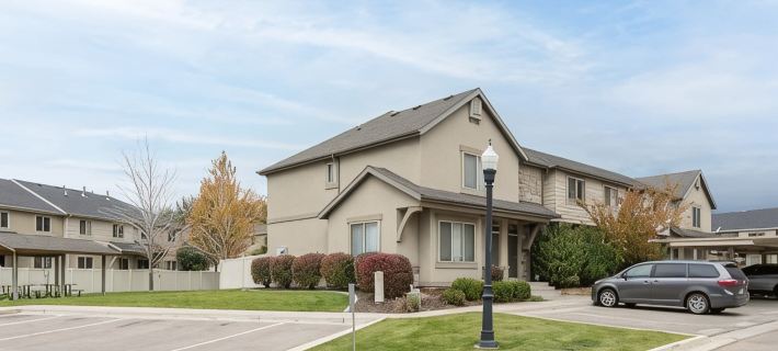 Townhome- 5 Minutes to UVU Hotel di Orem