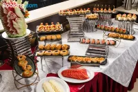 Millennium Taiba Hotel - breakfast